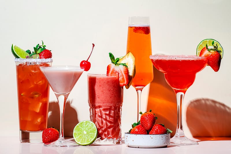 Summer strawberry alcoholic cocktails, mocktails, smoothies and shakes